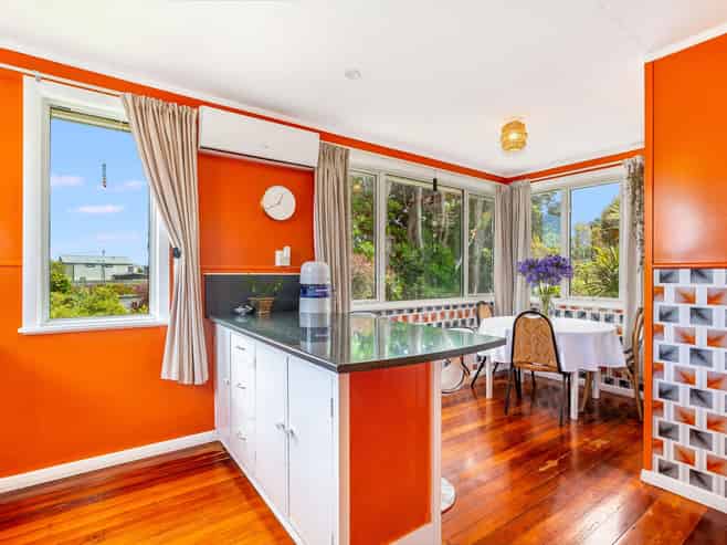 50 Dimock Street, Titahi Bay