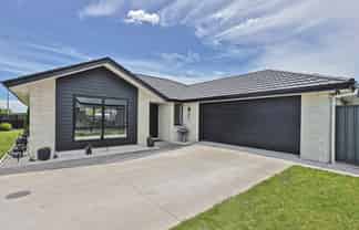 6 Horton Close, Frimley