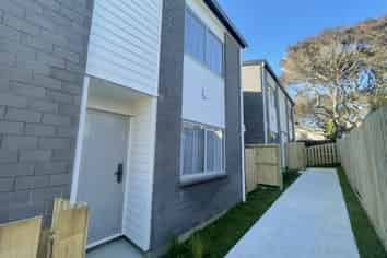 47b Riverton Drive, Randwick Park