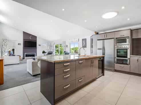 10 Bayview Park Lane, Orewa