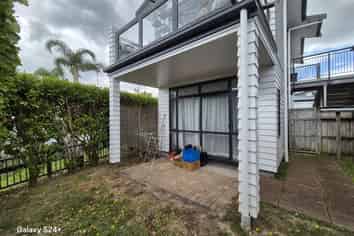 143/2 Armoy Drive, East Tamaki