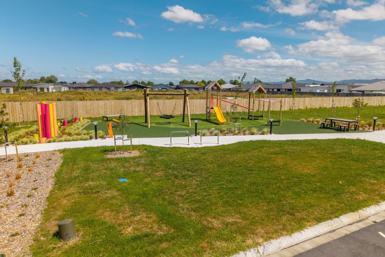 Sections priced from $187,950 - Ansicht 2