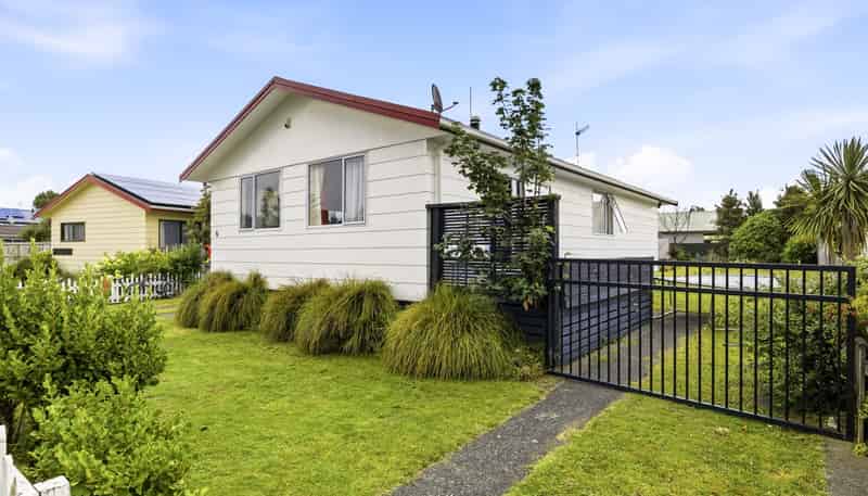 16 Raukura Street, Turangi