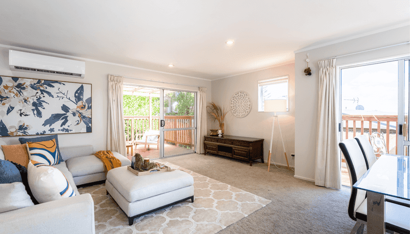 2/13 Fairclough Road, Beach Haven