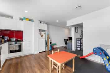 512/22 Library Lane, Albany