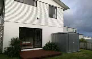 15 Limmer Place, Browns Bay