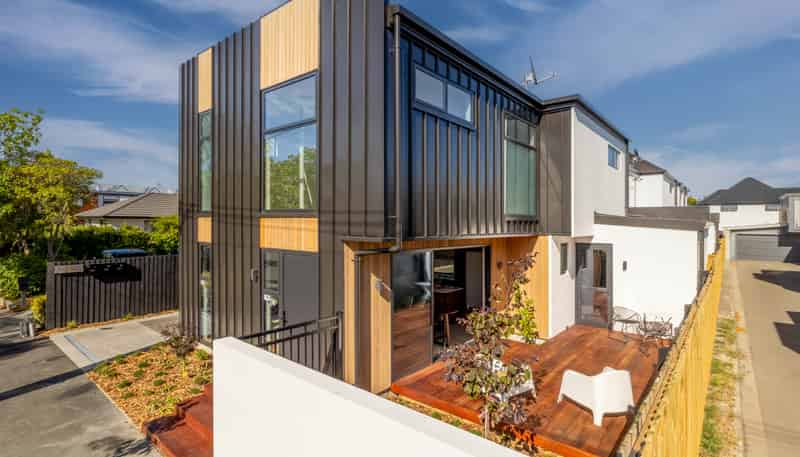 1/69 Bishop Street, Saint Albans