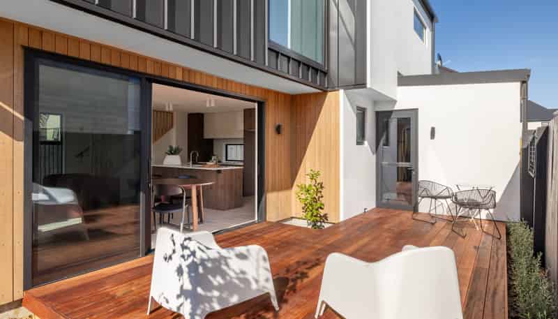 1/69 Bishop Street, Saint Albans