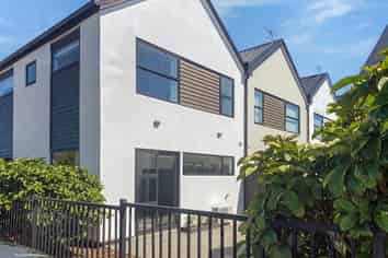 64a Kawari Drive, Pegasus