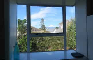 37A Hamblyn Street, Strandon