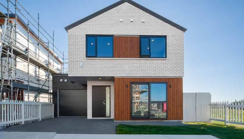 48 Taipahitini Road, Karaka