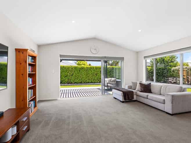 38 Bradwell Crescent, Halswell