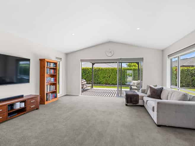 38 Bradwell Crescent, Halswell