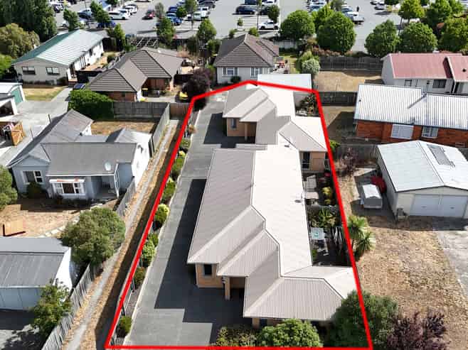 1-3/160 Breezes Road, Wainoni