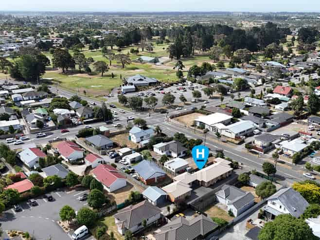 1-3/160 Breezes Road, Wainoni