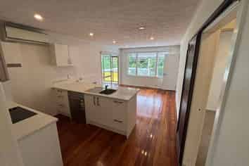 6 Kotuku Street, Te Atatu Peninsula