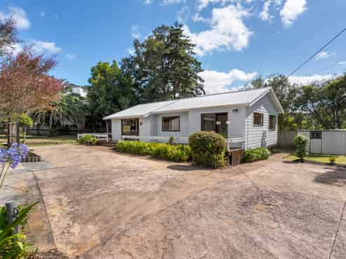 33A Glenvar Road, Torbay