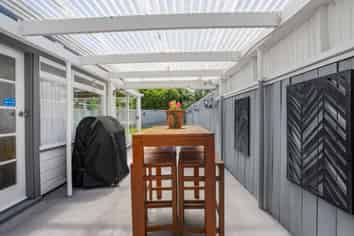 82 Oxford Terrace, Epuni