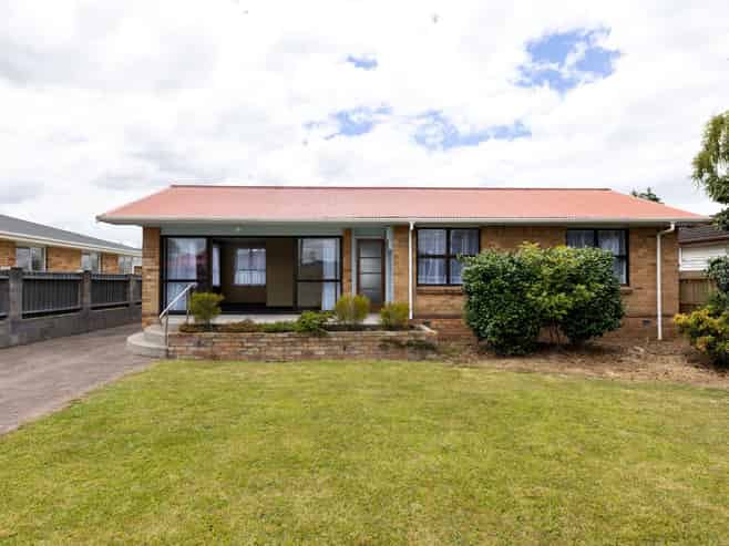 23 Whatawhata Avenue, Ngaruawahia