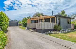 8 Coleman Place, DARFIELD