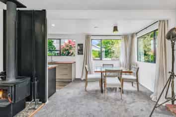 8 Coleman Place, DARFIELD