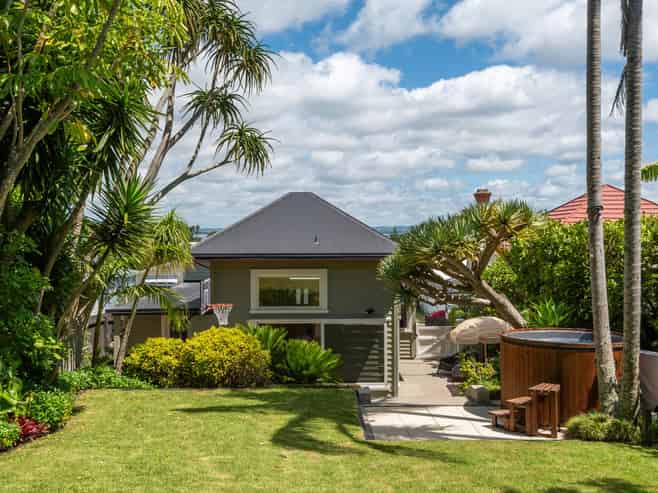 12 Peel Street, Westmere