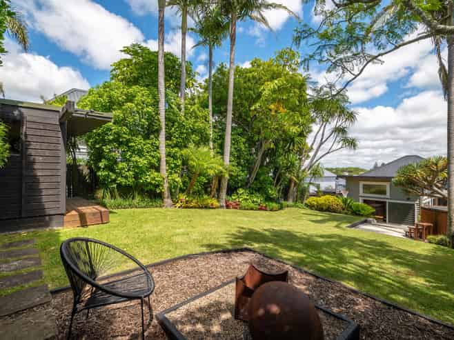 12 Peel Street, Westmere