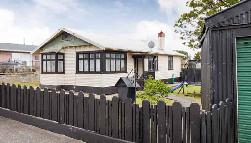 4 Cuba Street, Marton