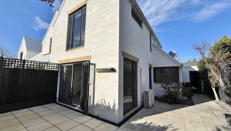 119C Rossall St, Merivale