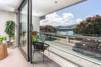 1B/140 Oriental Parade, Oriental Bay
