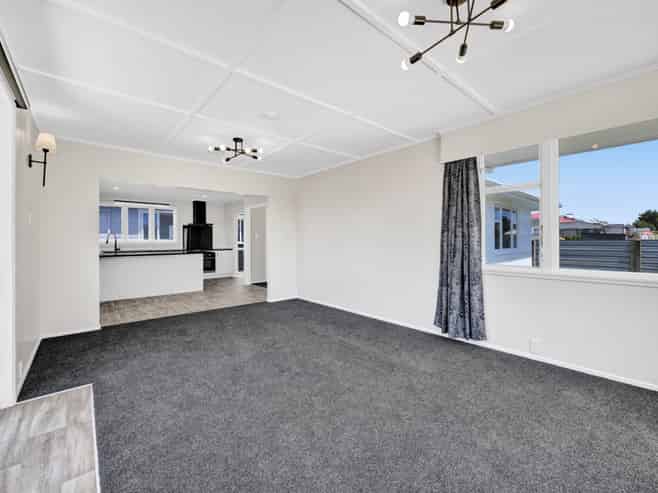 1a Robbins Crescent, Hawera