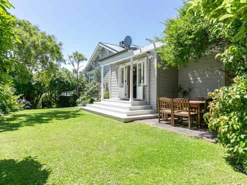 35 Homewood Avenue, Karori