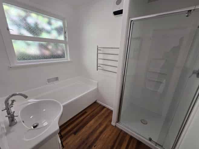 38 Catherine Crescent, Paparangi