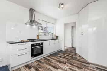 15 Stackhouse Avenue, Bishopdale