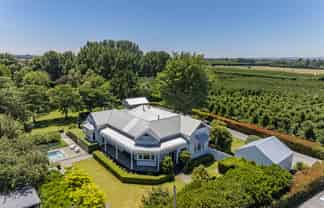 100A Longlands Road, Longlands