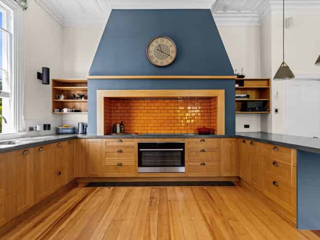 100A Longlands Road, Longlands