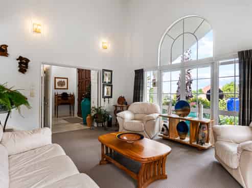 29 Bronte Place, Somerville