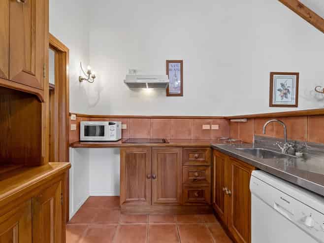 73D Murphys Road, Springlands