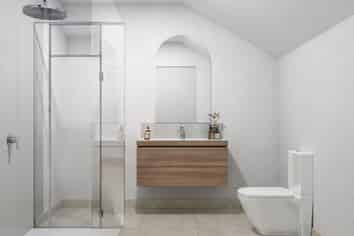 1/160 Clarence Street, Riccarton