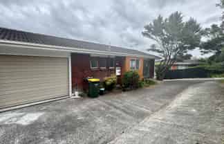 1/38a Blakeborough Dr, Forrest Hill