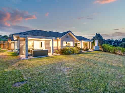 23 Manhattan Rise, Orewa