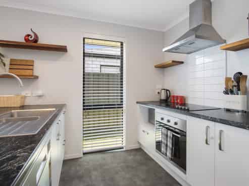 5 Moss Lane, Omokoroa