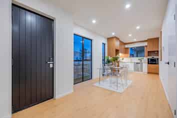 4E Frances Street, Manurewa