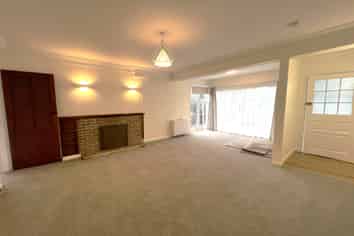 42 Kawiti Avenue, Point England