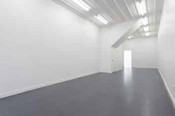 City fringe retail space available for lease - 123sq m 