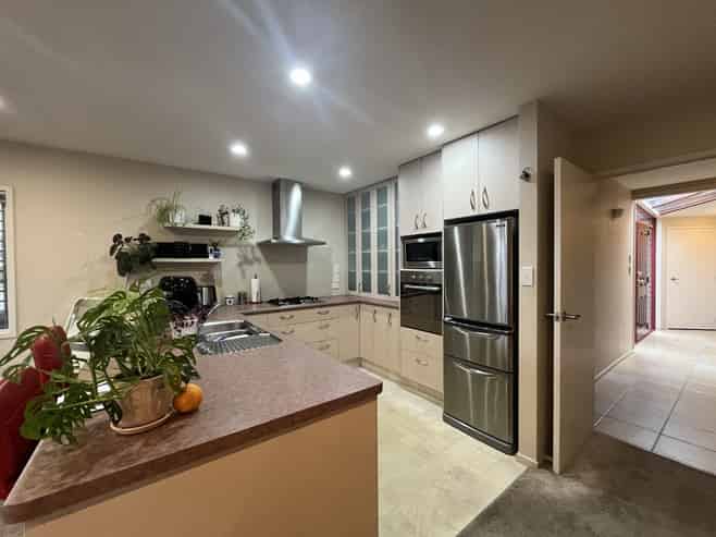 25 Breakwater Road, Moturoa