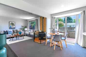 11 Gibson Drive, Hornby