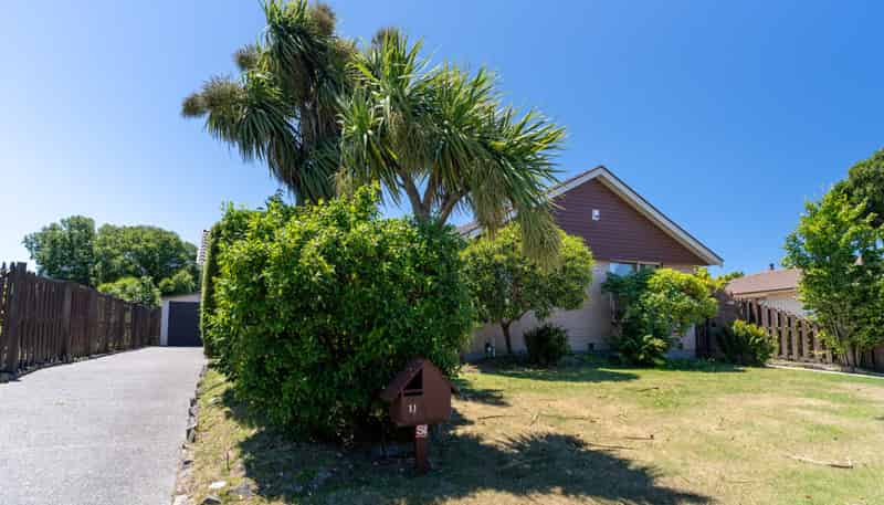 11 Gibson Drive, Hornby