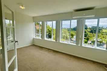 31 Rimu Road, Stanmore Bay