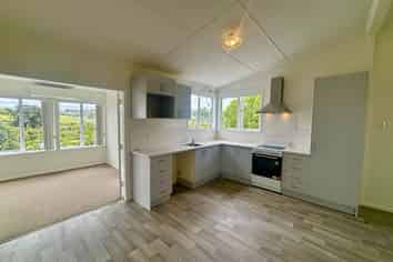 31 Rimu Road, Stanmore Bay